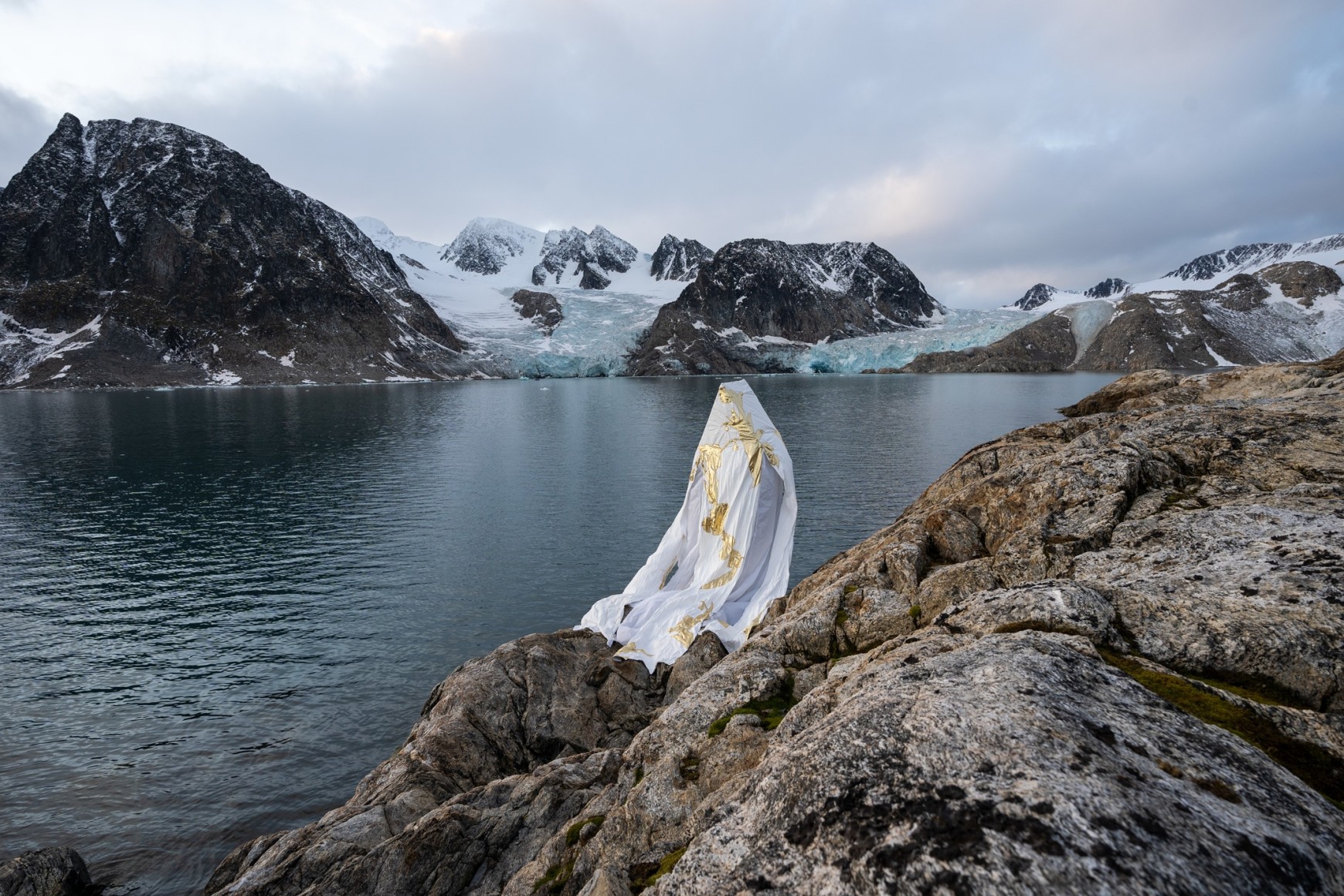 79&deg;48.23&rsquo;N-011&deg;51.19&acute;E