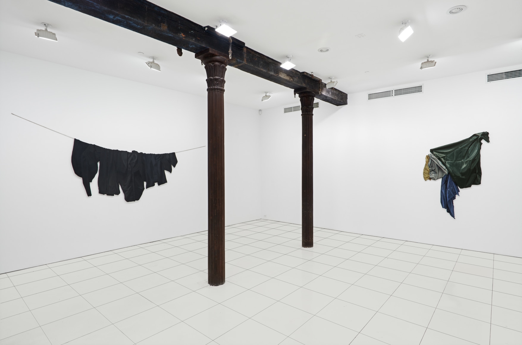 Installation view, Stephen Posen: Threads: Paintings from the 1960s and '70s, Vito Schnabel Projects, New York