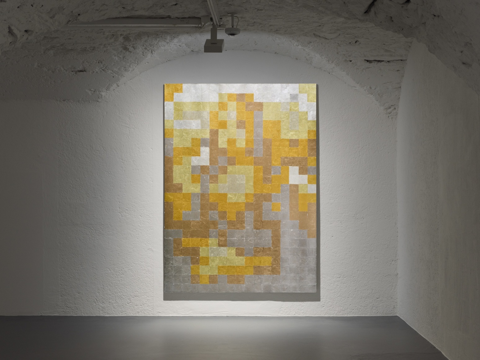 Installation view, Gus Van Sant: Mona Lisa, Vito Schnabel Gallery, St. Moritz, Switzerland, 2021-2022; Artworks © Gus Van Sant; Photo by Stefan Altenburger; Courtesy the artist and Vito Schnabel Gallery
