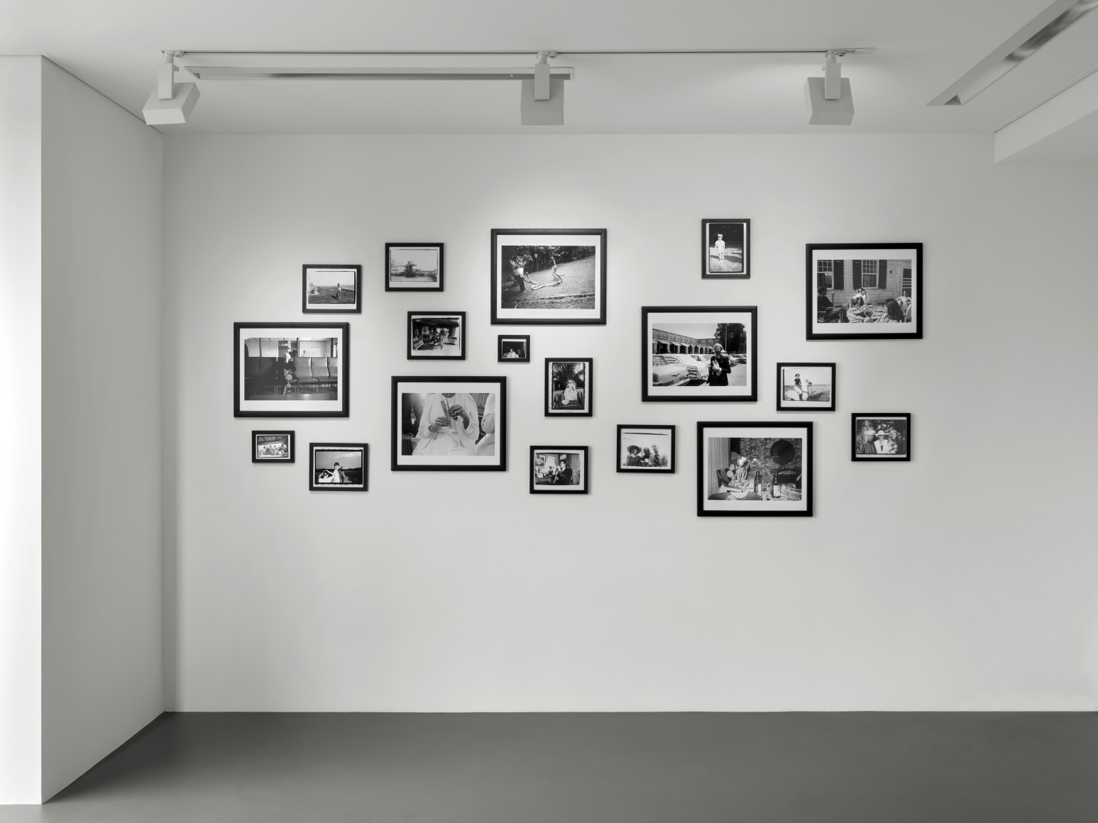 Installation view: Bob Colacello: On The Road