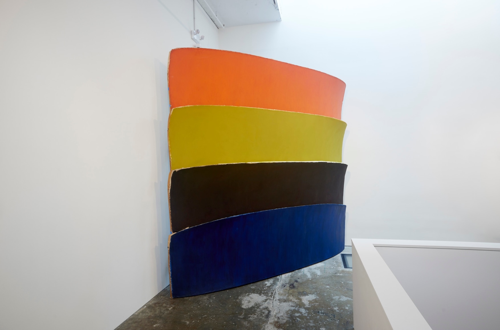 Installation view: Ron Gorchov,&nbsp;Spice of Life,&nbsp;Vito Schnabel Gallery, New York; Artworks &copy; Ron Gorchov / Artists Rights Society (ARS), New York,&nbsp;Photo by Argenis Apolinario; Courtesy the artist and Vito Schnabel Gallery