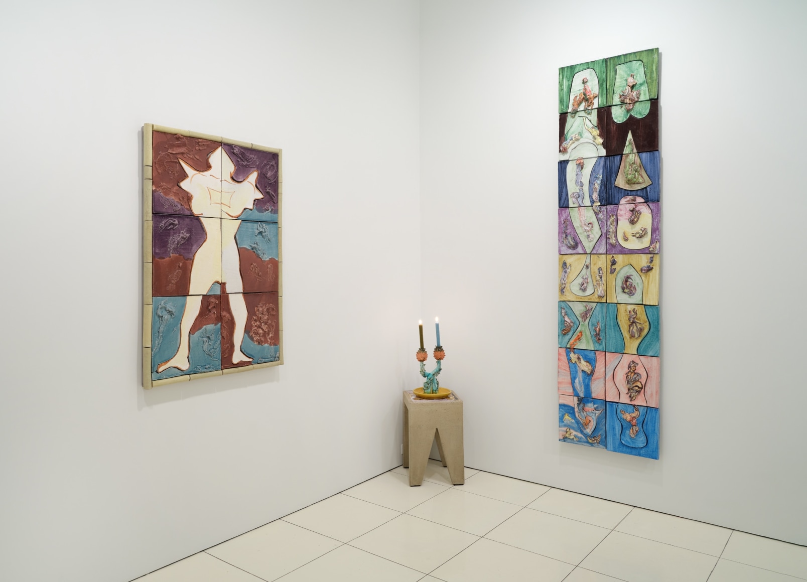 Installation view of Lola Montes Cirica featuring ceramic works