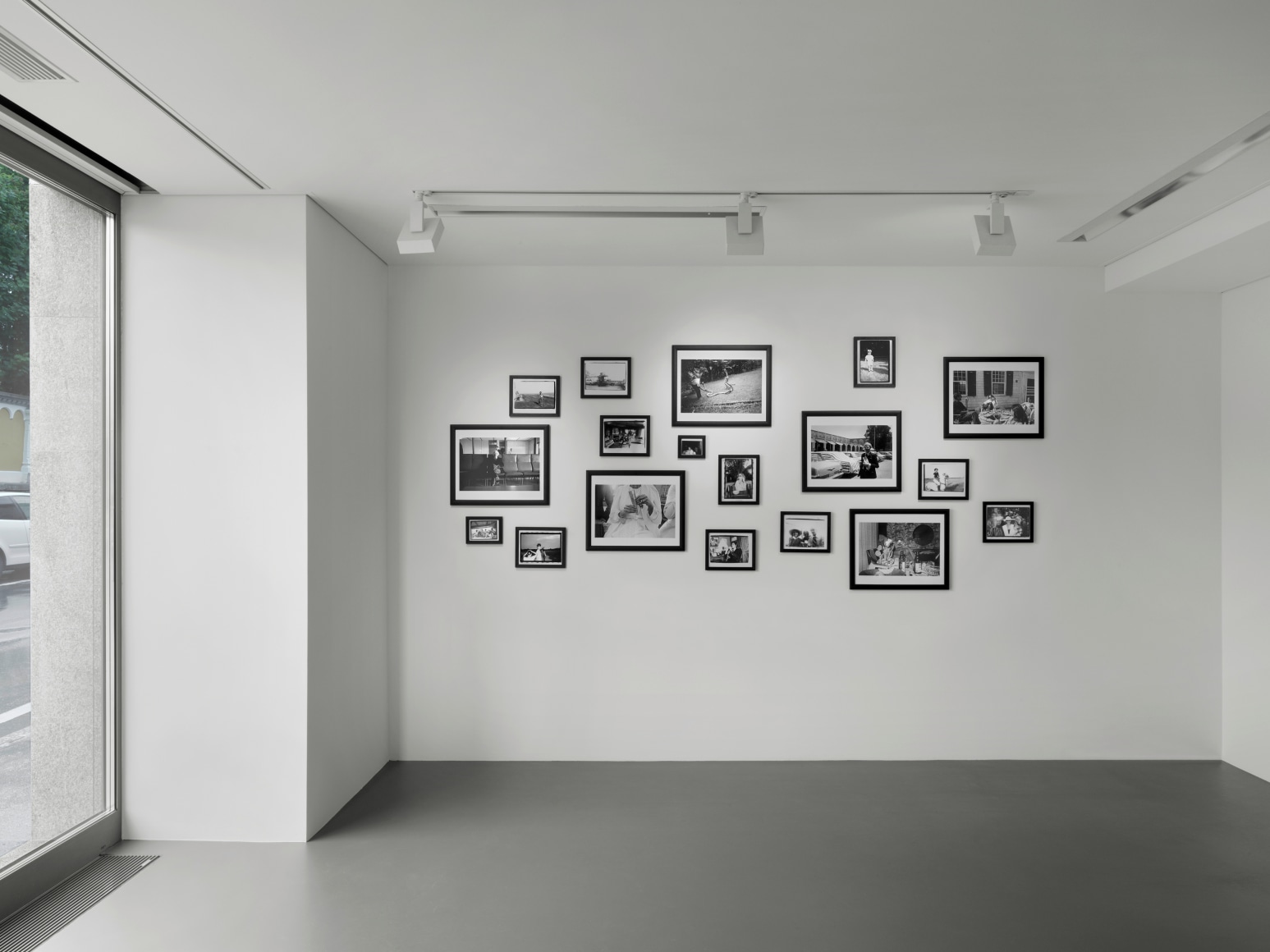 Installation view: Bob Colacello: On The Road
