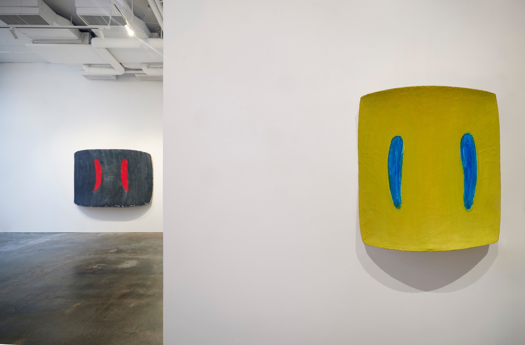 Installation view: Ron Gorchov,&nbsp;Spice of Life,&nbsp;Vito Schnabel Gallery, New York; Artworks &copy; Ron Gorchov / Artists Rights Society (ARS), New York,&nbsp;Photo by Argenis Apolinario; Courtesy the artist and Vito Schnabel Gallery