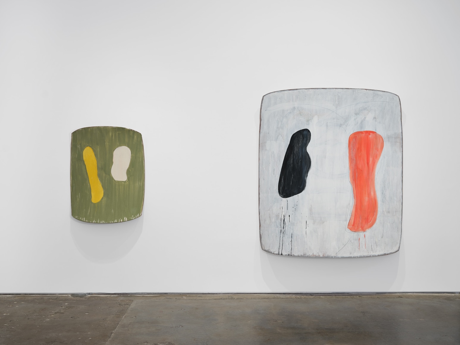 Installation view, Ron Gorchov: Exploring the Near/Far Painterly Horizons of Modern Space, Vito Schnabel Gallery, New York, NY, 2024; Artworks © 2024; Estate of Ron Gorchov / Artists Rights Society (ARS), New York; Photo by Argenis Apolinario; Courtesy Vito Schnabel Gallery