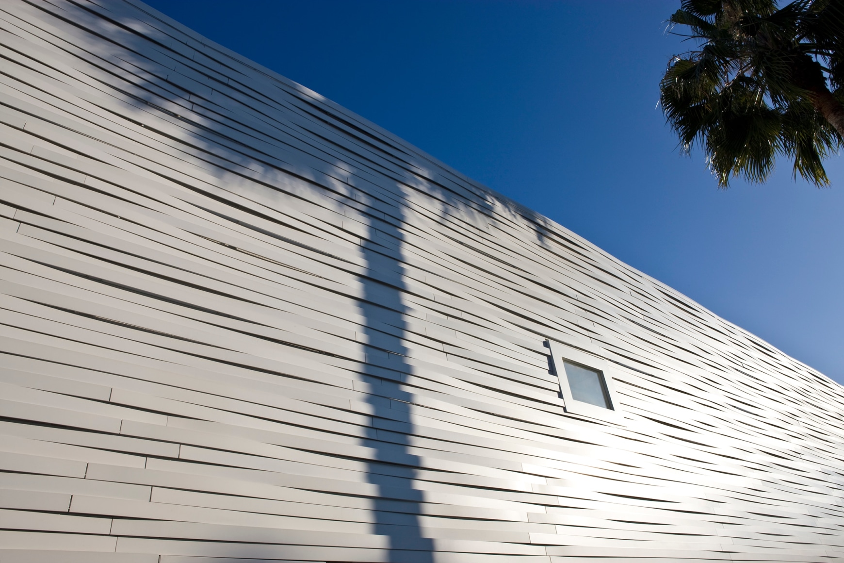 2_PAXTON_Torrey-Pines-Bank-BH_14_s