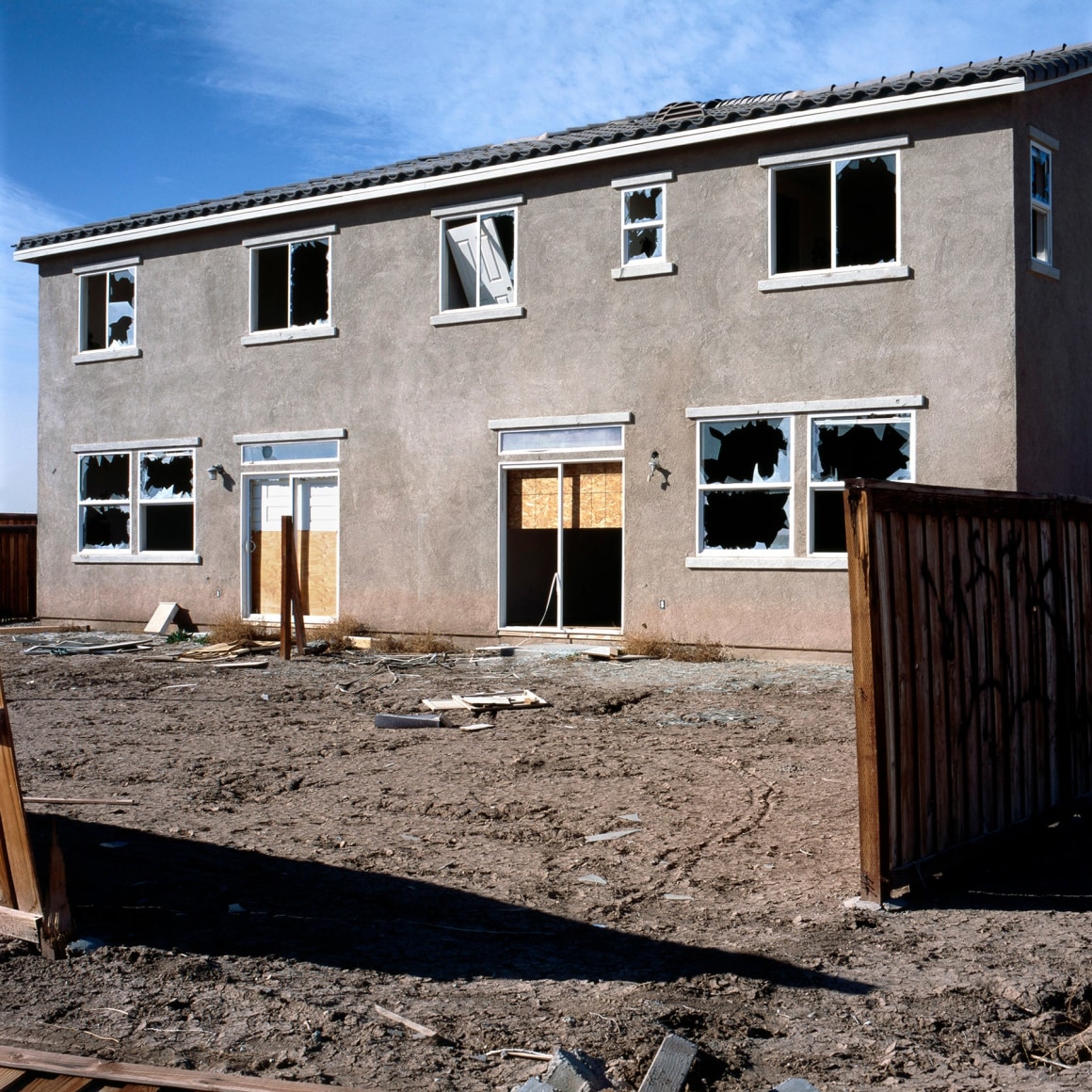 Discarded #27,&nbsp;2012. Archival pigment print.&nbsp;Image dimensions 40 x 40 inches, frame&nbsp;dimensions 47 x 47 inches.&nbsp;&nbsp;&nbsp;