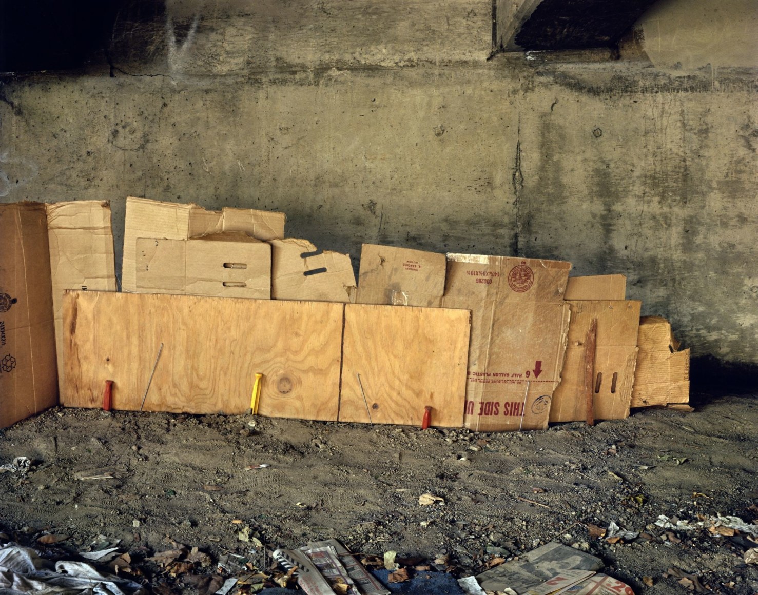 Anthony Hernandez, Landscapes for the Homeless #15, 1989. Archival pigment print, image: 40 x 50 inches, frame: 47 x 58 inches.