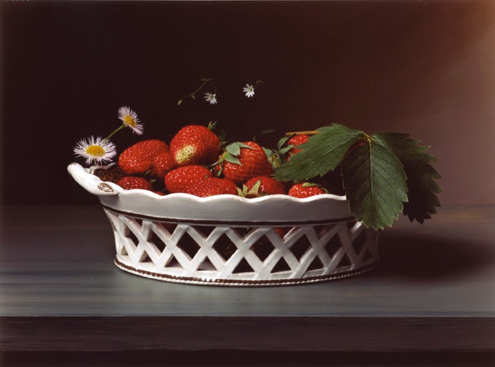 Sharon Core, Early American, Strawberries, 2009. Chromogenic print, 9 x 11 3/4 inches.