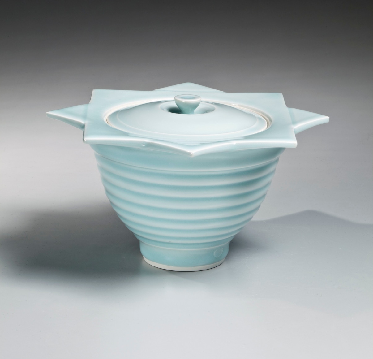 Covered, ribbed&nbsp;seihakuji (bluishi-white) mizusashi (waterjar) with mouth in the shape of two bisecting squares&nbsp;, 2015