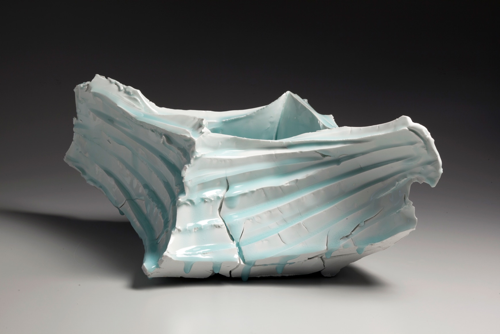 Kato, Tsubusa, Kato Tsubusa, ribbed, softly, walled, diamond, sculpture, torn, edges, cracked, dripping, seihakuji, blue, white, glaze, tiered, 2014, glazed, porcelain, contemporary, ceramics, Japanese, Japan, Japanese ceramics, clay