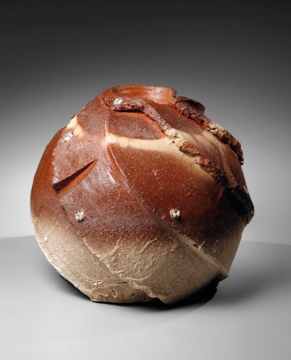 Harada Shuroku, Bizen-ware vessel, knife-carved surface, taiko-ishi, inlaid stones, 2006, stoneware, Japanese contemporary ceramics, Japanese vessel, Japanese ceramics, Japanese pottery