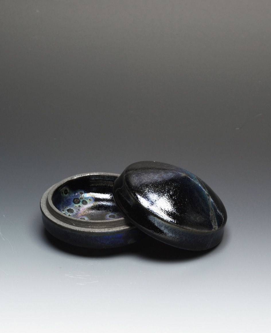 Yōhen incense container, 2019