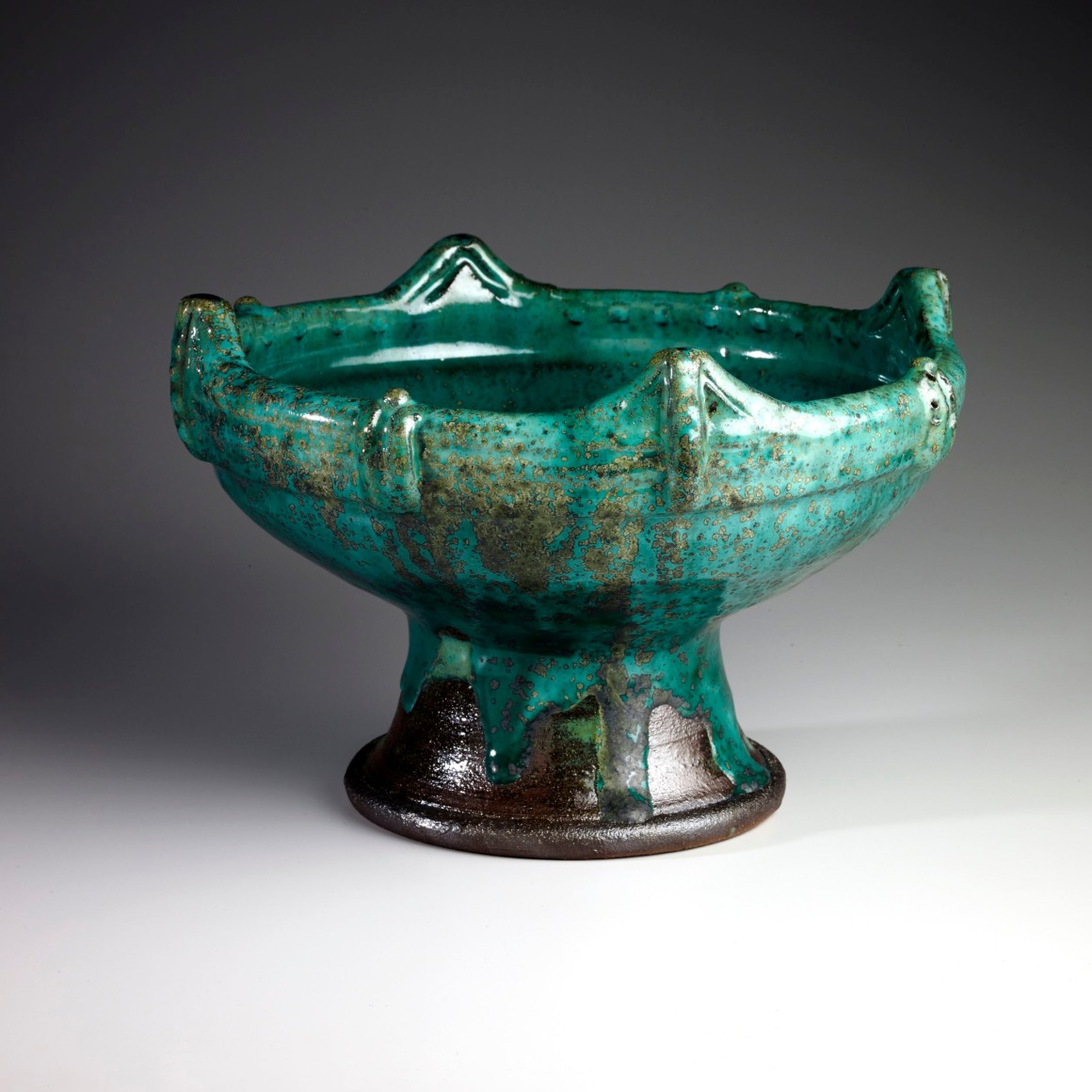 Green-glazed raised platter with pointed rim, 2016