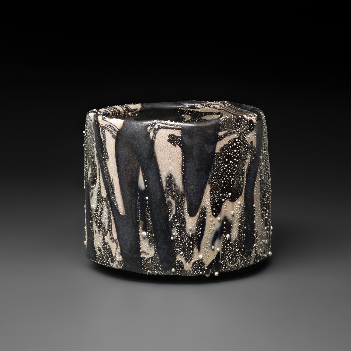 Kondo, Takahiro, Kondo Takahiro, contemporary, ceramics, clay, Japanese, Japanese ceramics, pottery, sculpture, object, black, white, black &amp; white, glaze, porcelain, silver, mist, overglaze, over-glaze, ginteki, gintekisai, 2014, glass, cast glass, objet, tsunami, wan, chawan, teabowl