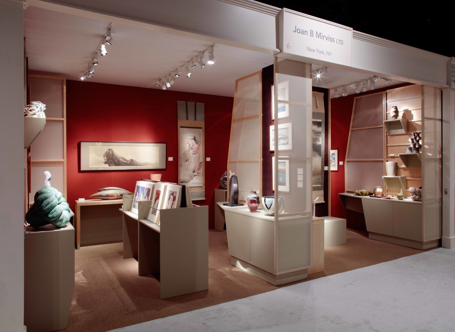 Japanese Ceramics 1960 - Present: Function vs. Sculpture