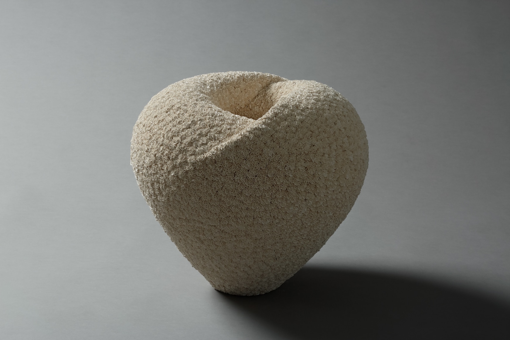 Hattori Makiko featured in Infoceramica