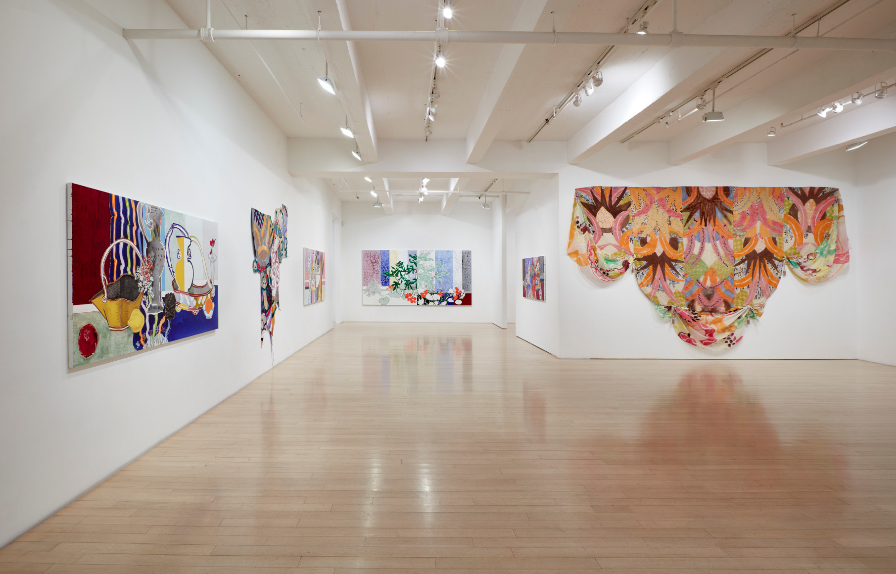 Installation of Robert Kushner: Then &amp; Now, DC Moore Gallery, 2023