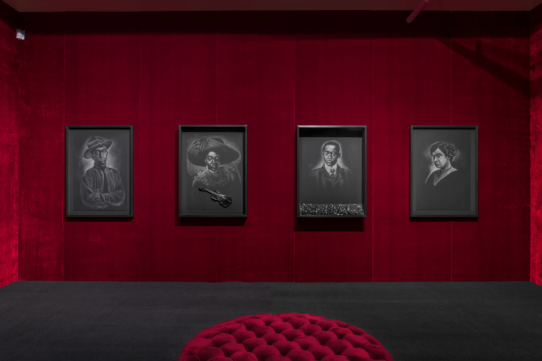 Whitfield Lovell: Le Rouge et Le Noir