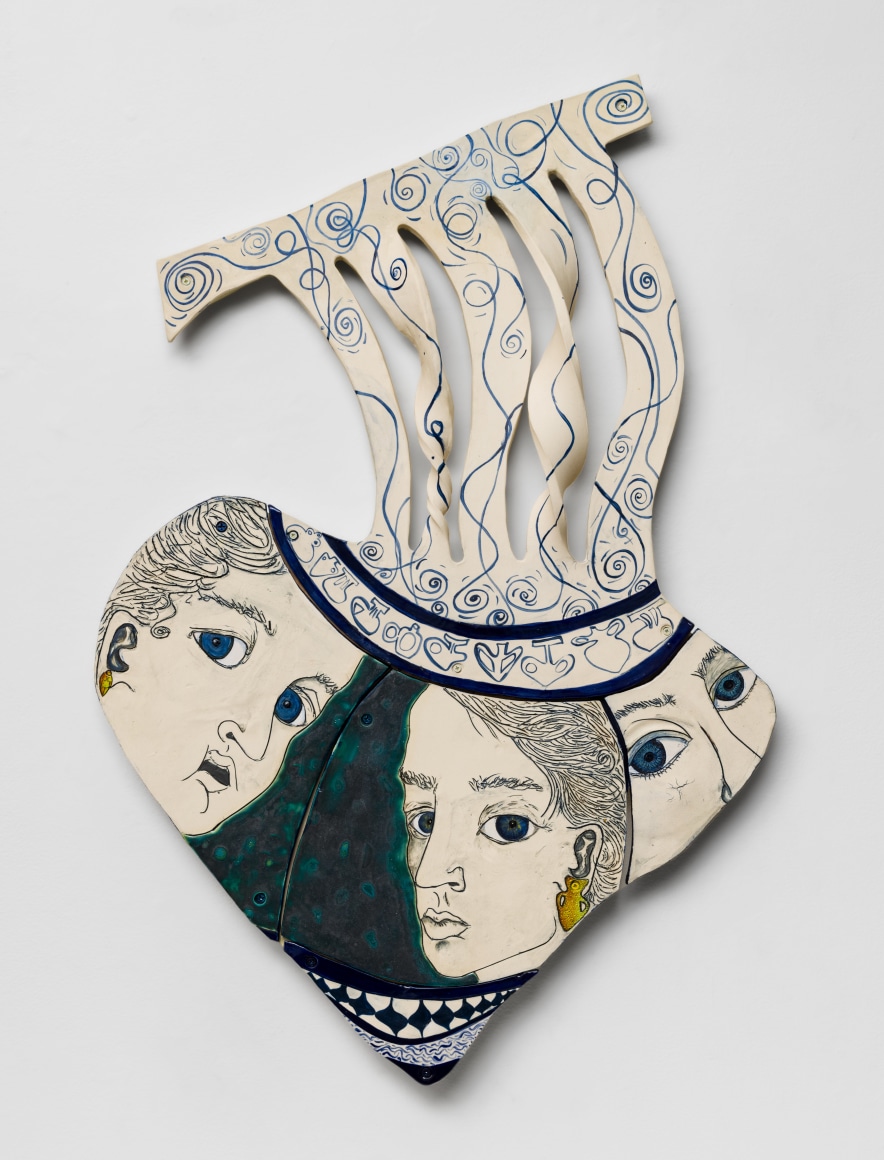 Sculpture by Gabriela Vainsencher