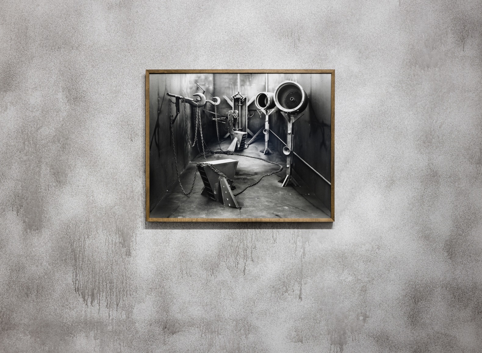 Rodrigo Valenzuela installation view