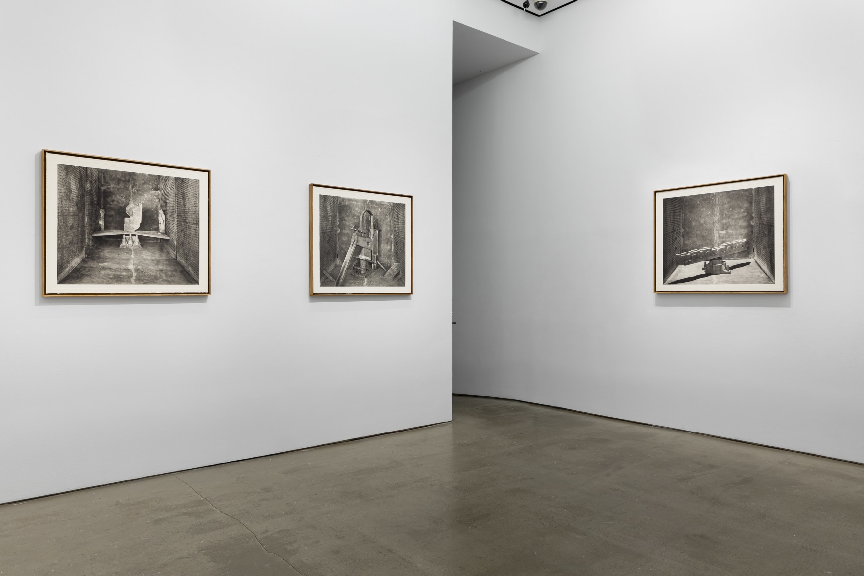 Installation view of Rodrigo Valenzuela: "Stature"