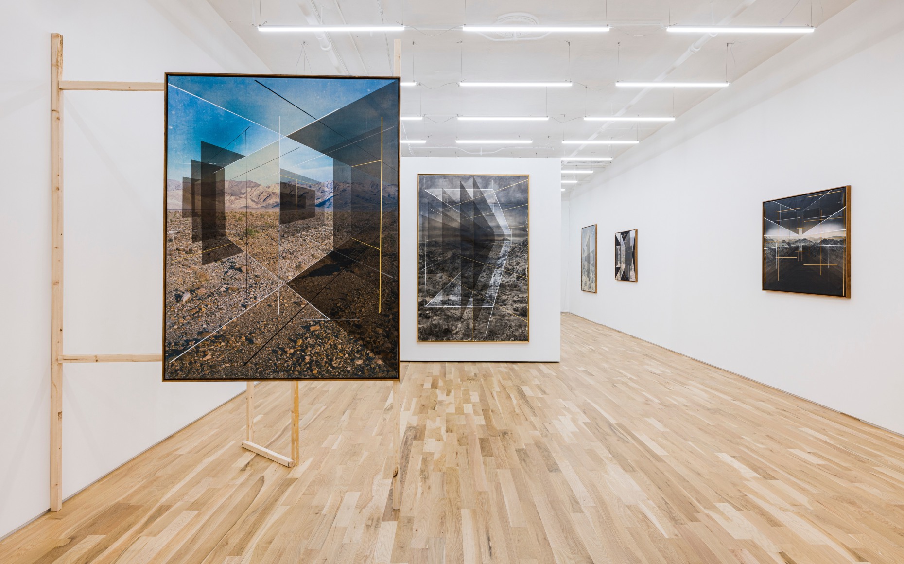 Installation view of Rodrigo Valenzuela &quot;Los restos&quot;