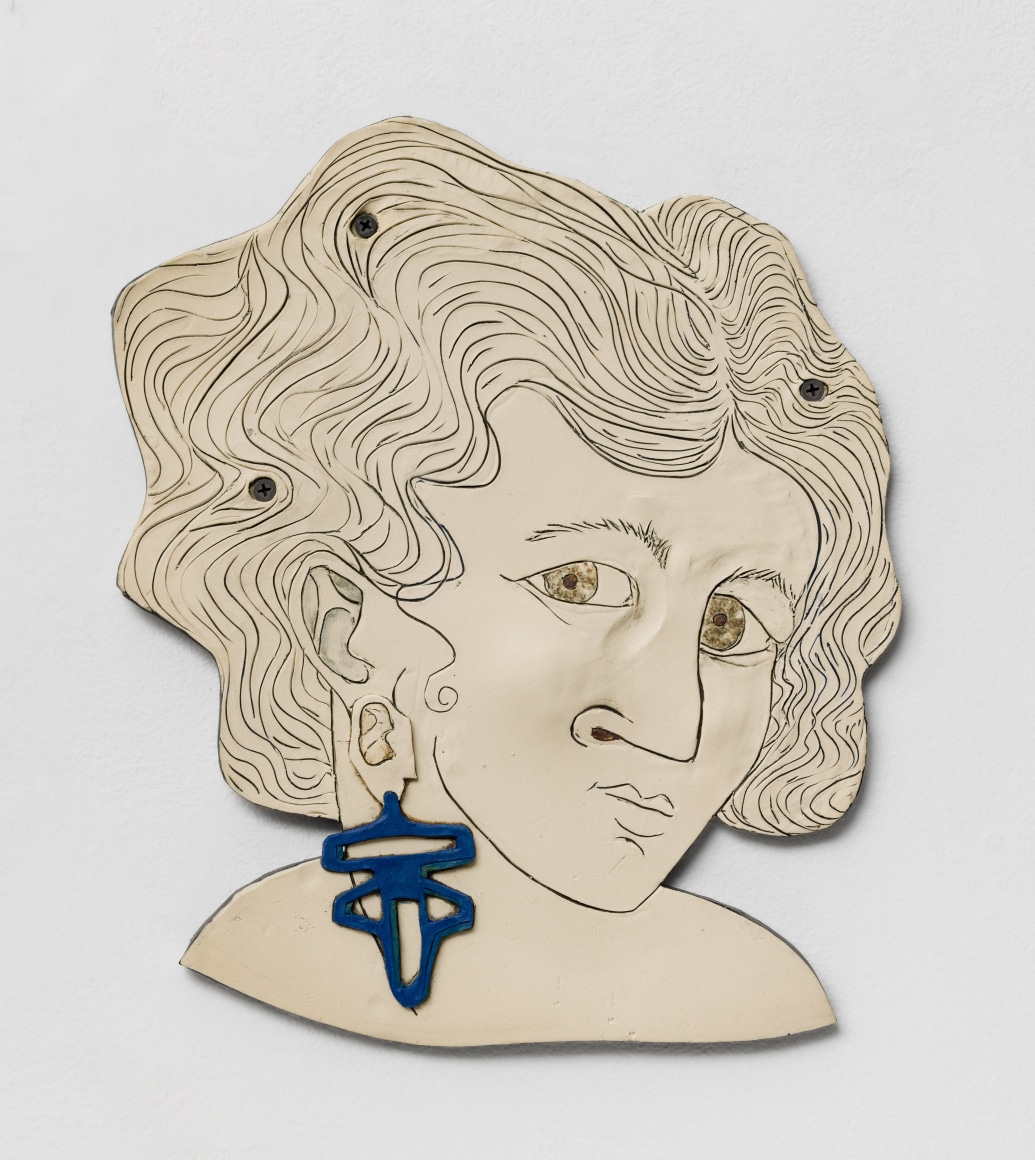 sculpture by Gabriela Vainsencher