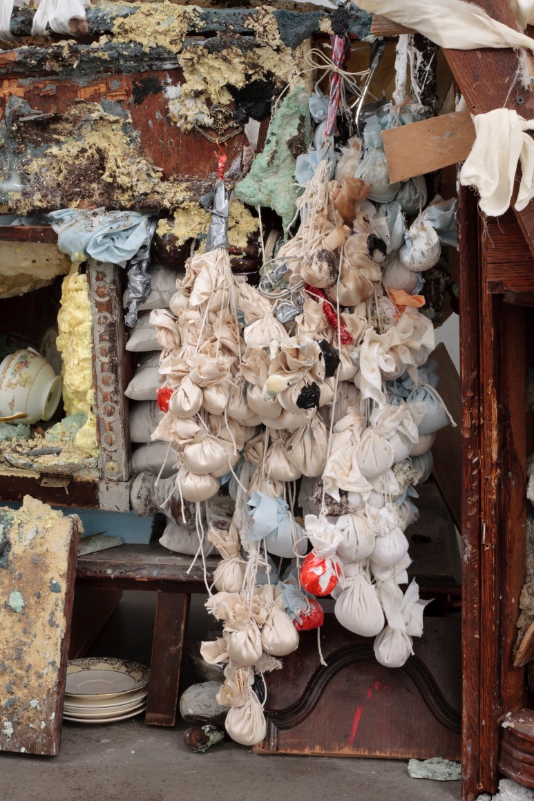 installation by Julie Schenkelberg