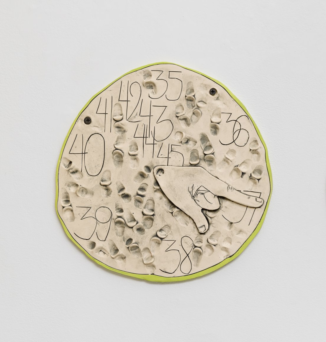 Ceramic sculpture by Gabriela Vainsencher