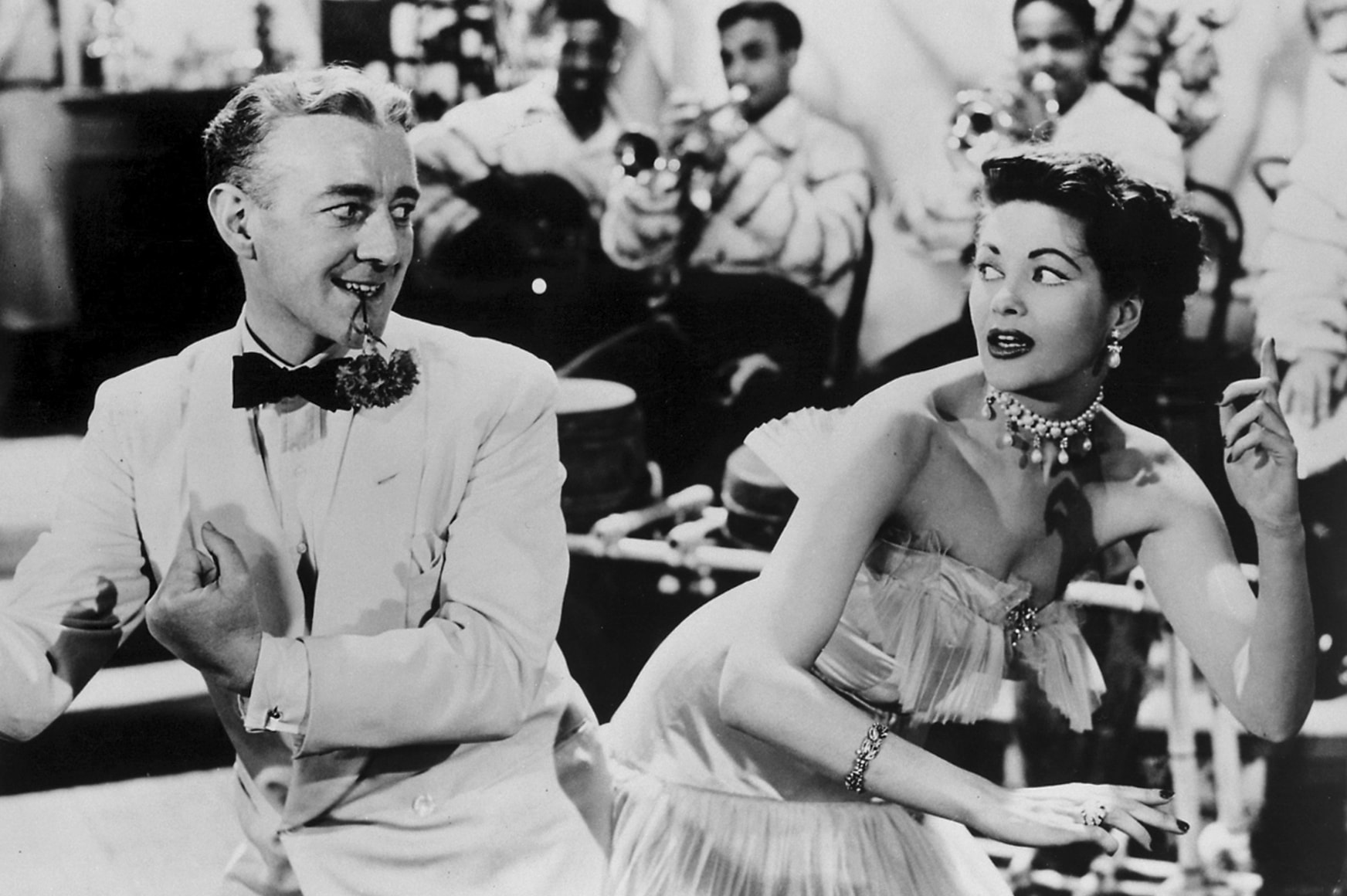 The Captain's Paradise Still 1