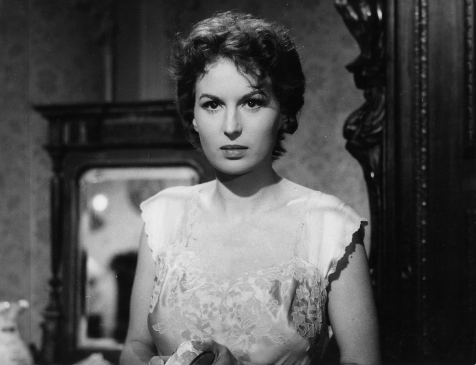 Gold of Naples Still 1