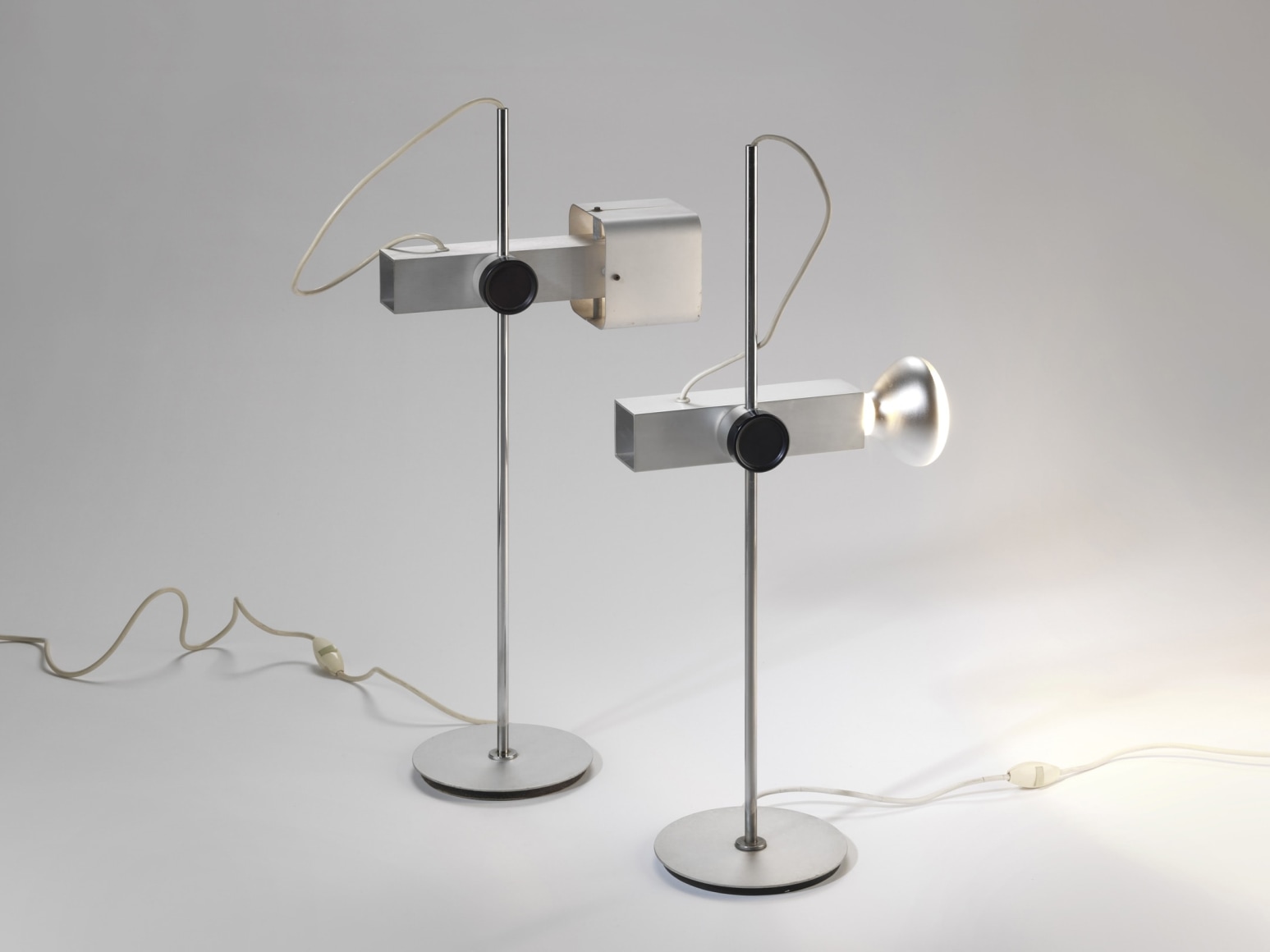 Shown with&nbsp;F219 Lamp, 1966