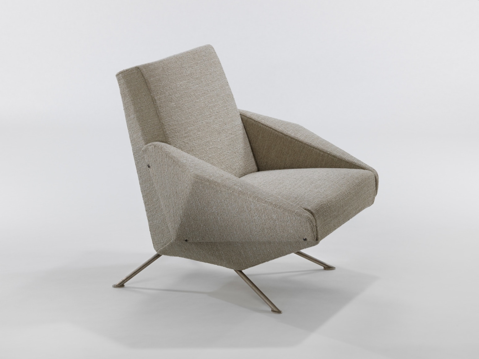 Individual tubular steel frame upholstered cream seat with detachable arms