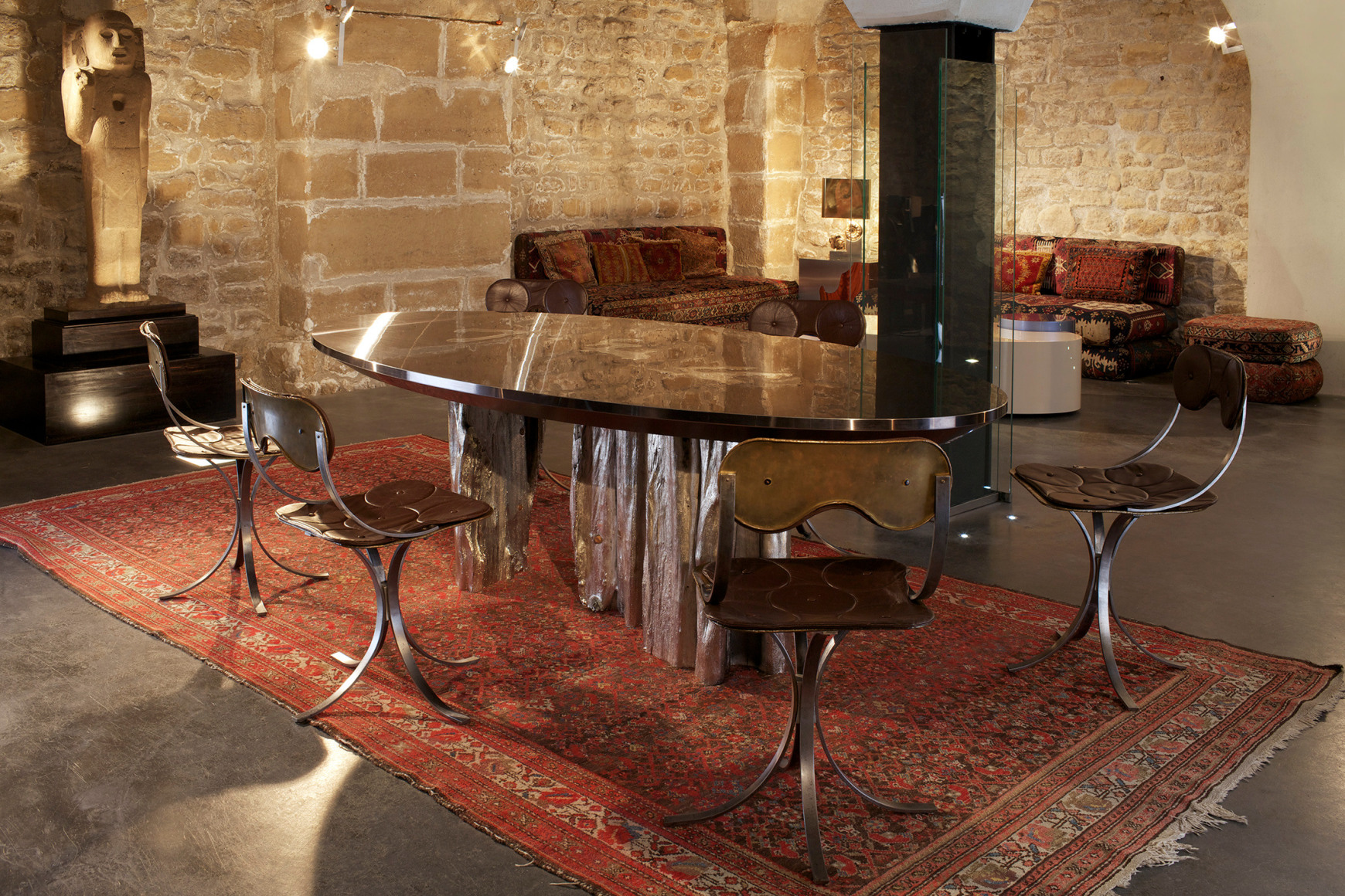 Installation view of&nbsp;Maria Pergay: Place des Vosges, March 22 &ndash; 31, 2012