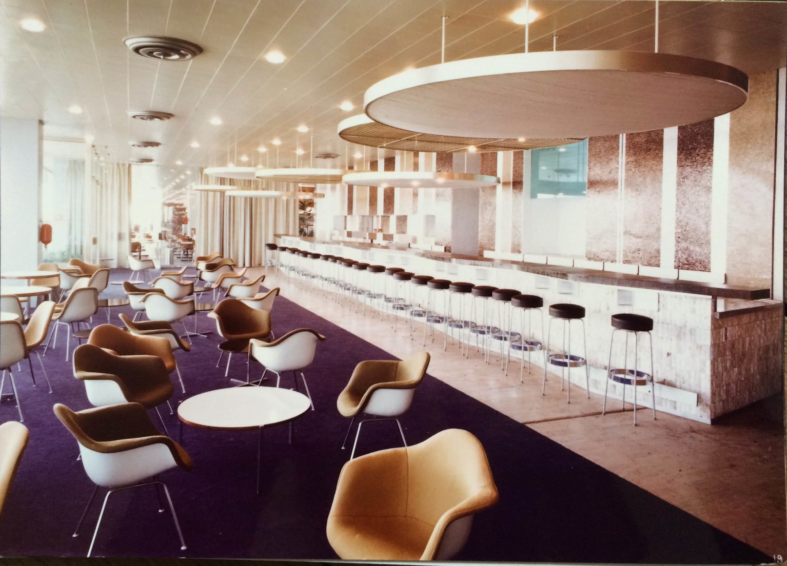 Orly Sud Airport 4th floor