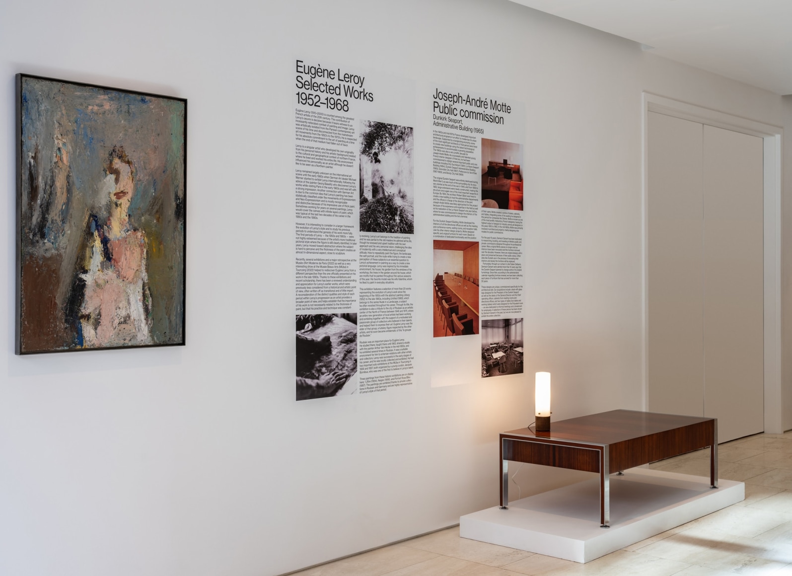 Installation view from left to right: Eugène Leroy, Portrait Rose/Bleu, 1956, exhibiton text for Dunkirk-Roubaix, and Motte works. Photo by Ori Harpaz