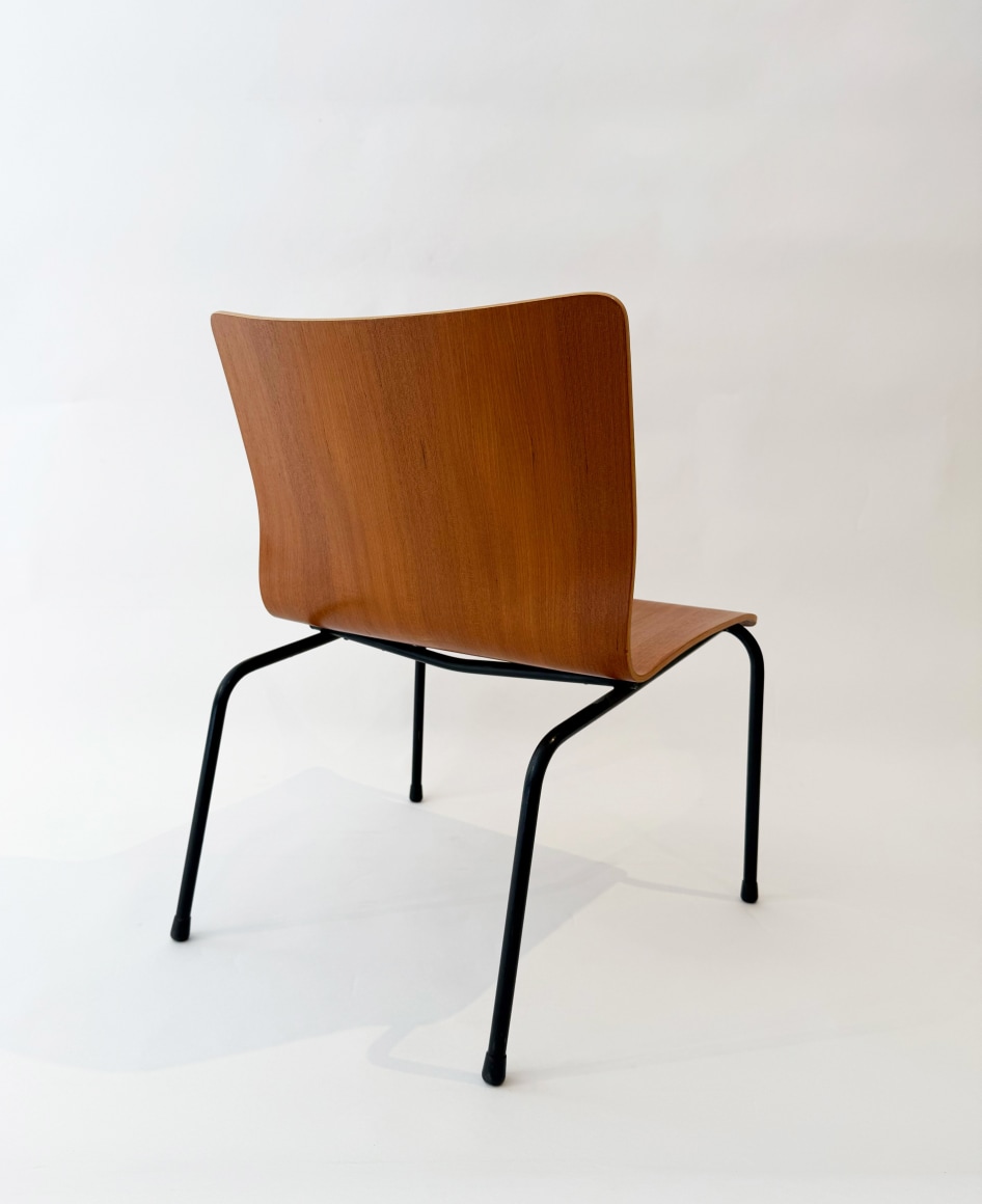 Caillette chair in a blank room