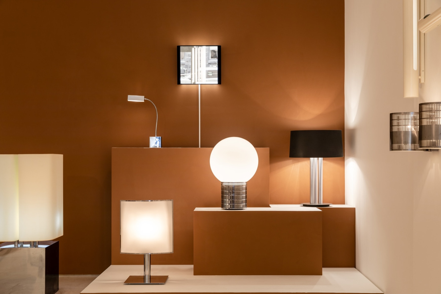 Installation view of Verre&nbsp;Lumere, November 16, 2020&ndash;January 8, 2021