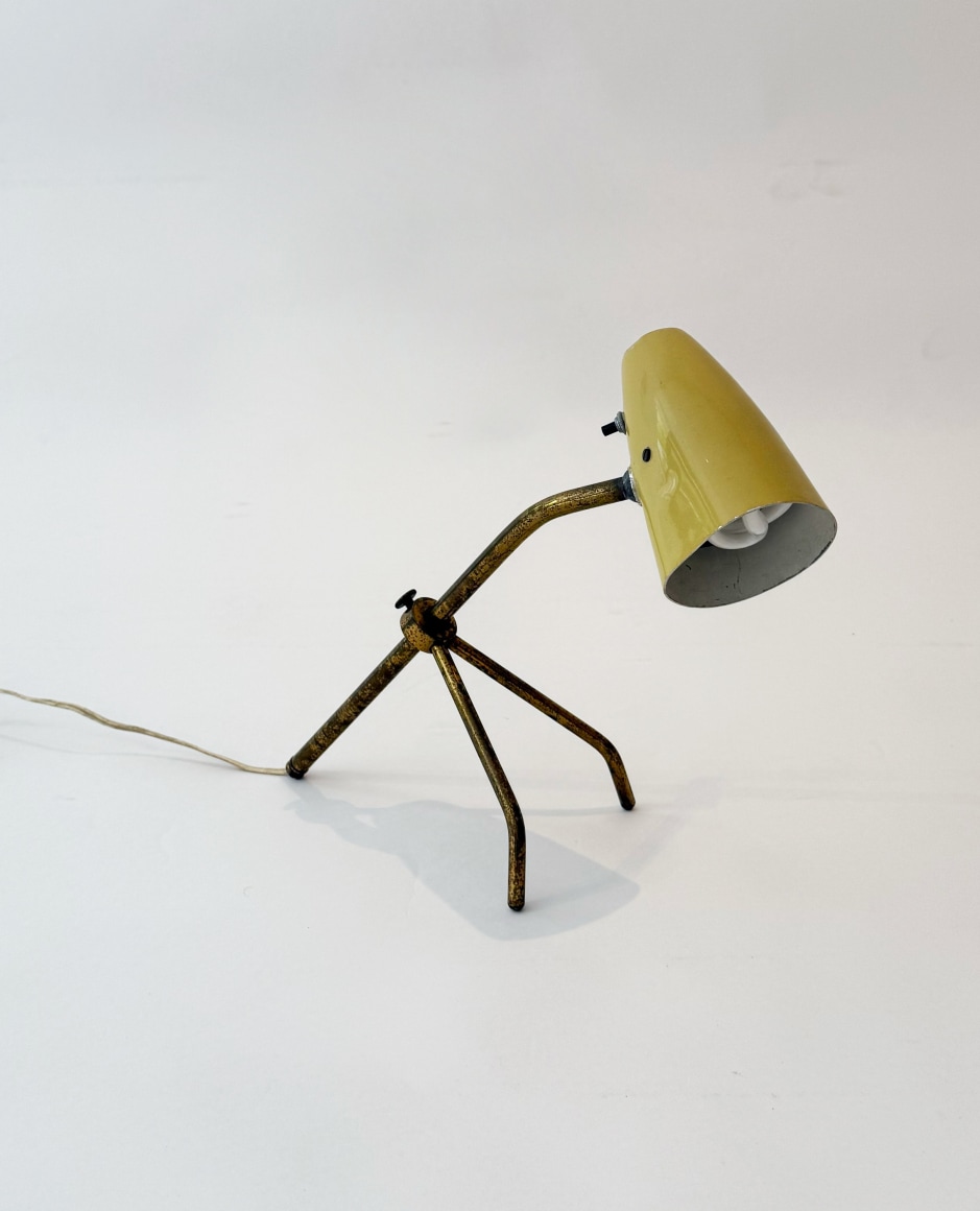 1950s French lamp in a blank room