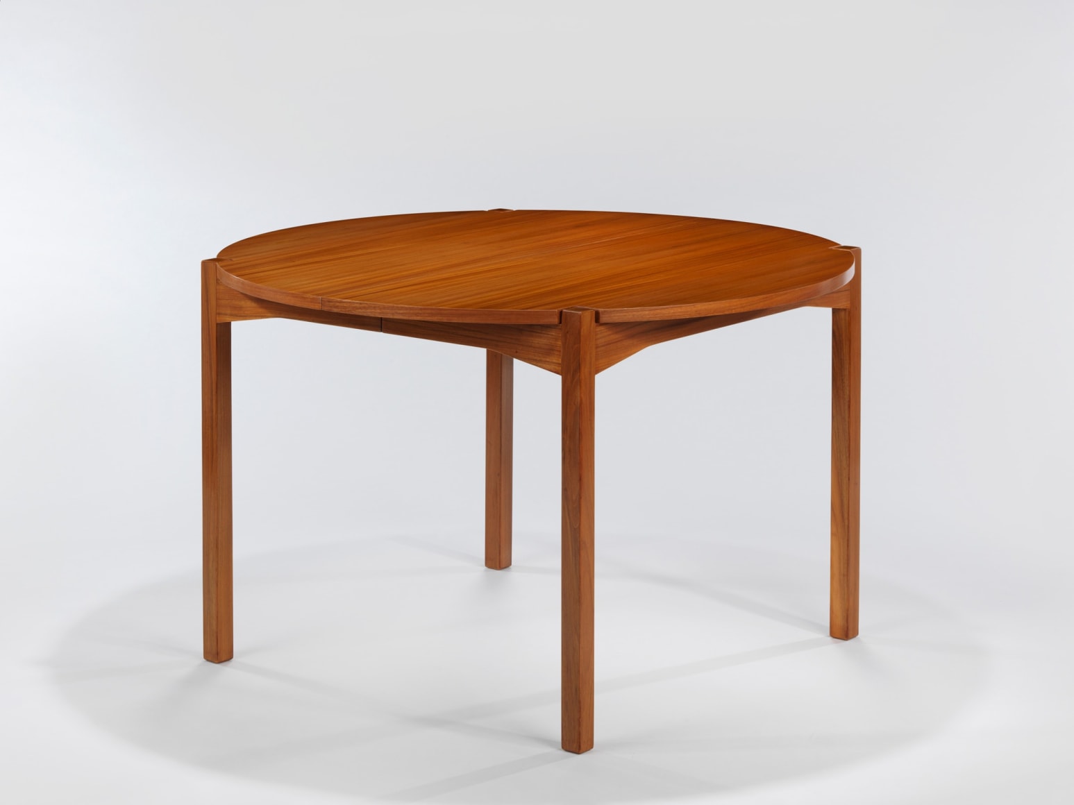 Oak dining table by André Monpoix