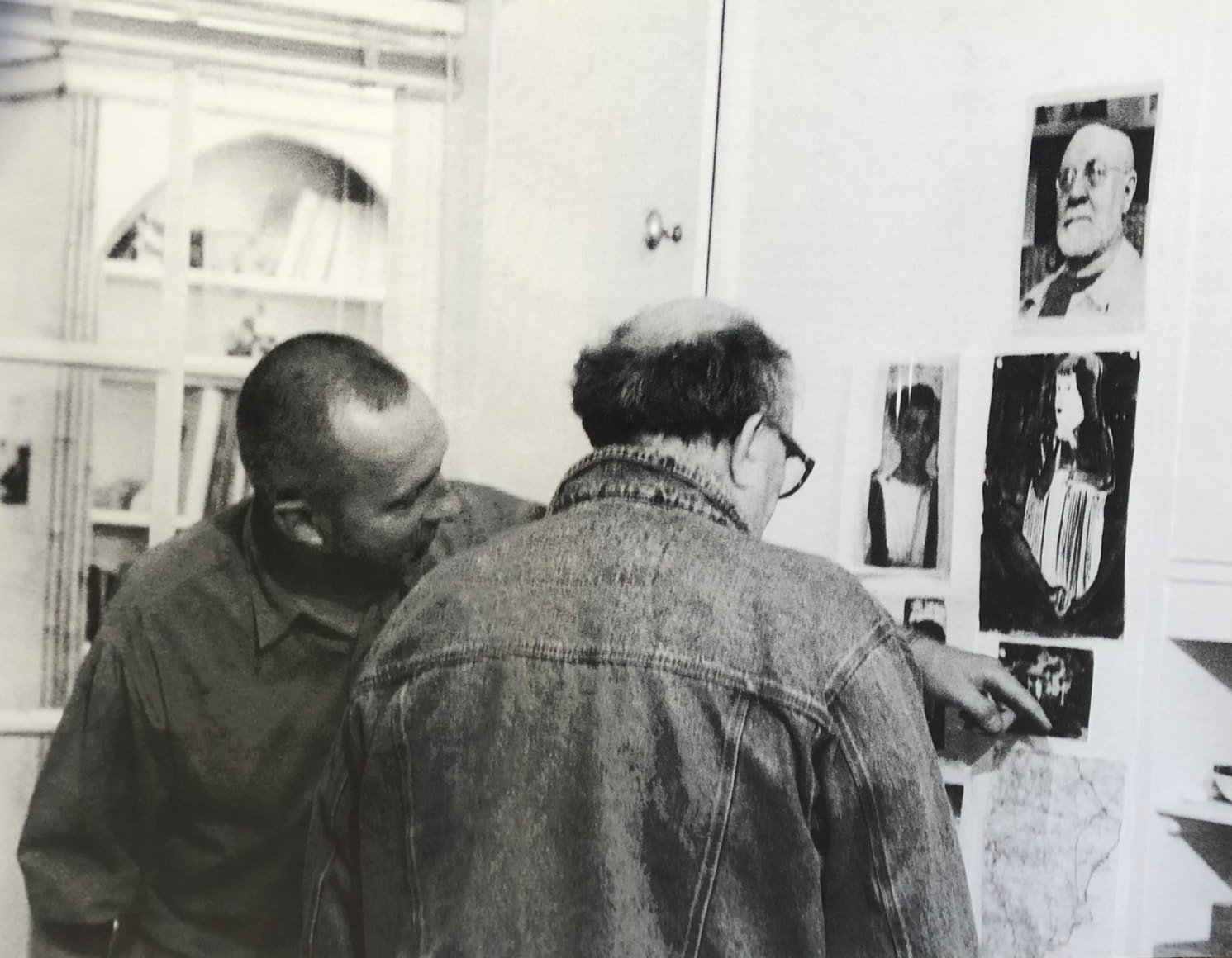 Georg Baselitz and Eug&egrave;ne Leroy in Baselitz studio, 1990. Photo by Marina Bourdoncle.