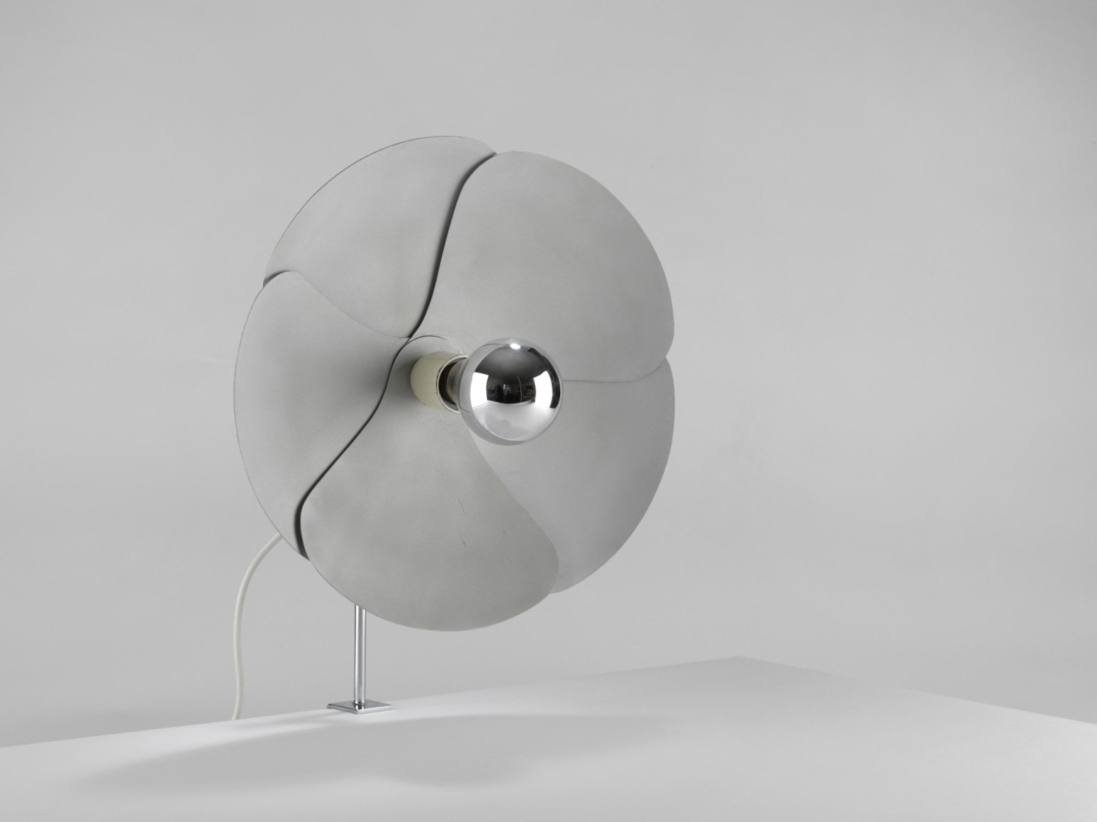 Image of Mourgue 2093-80 Table Lamp wiht Clip