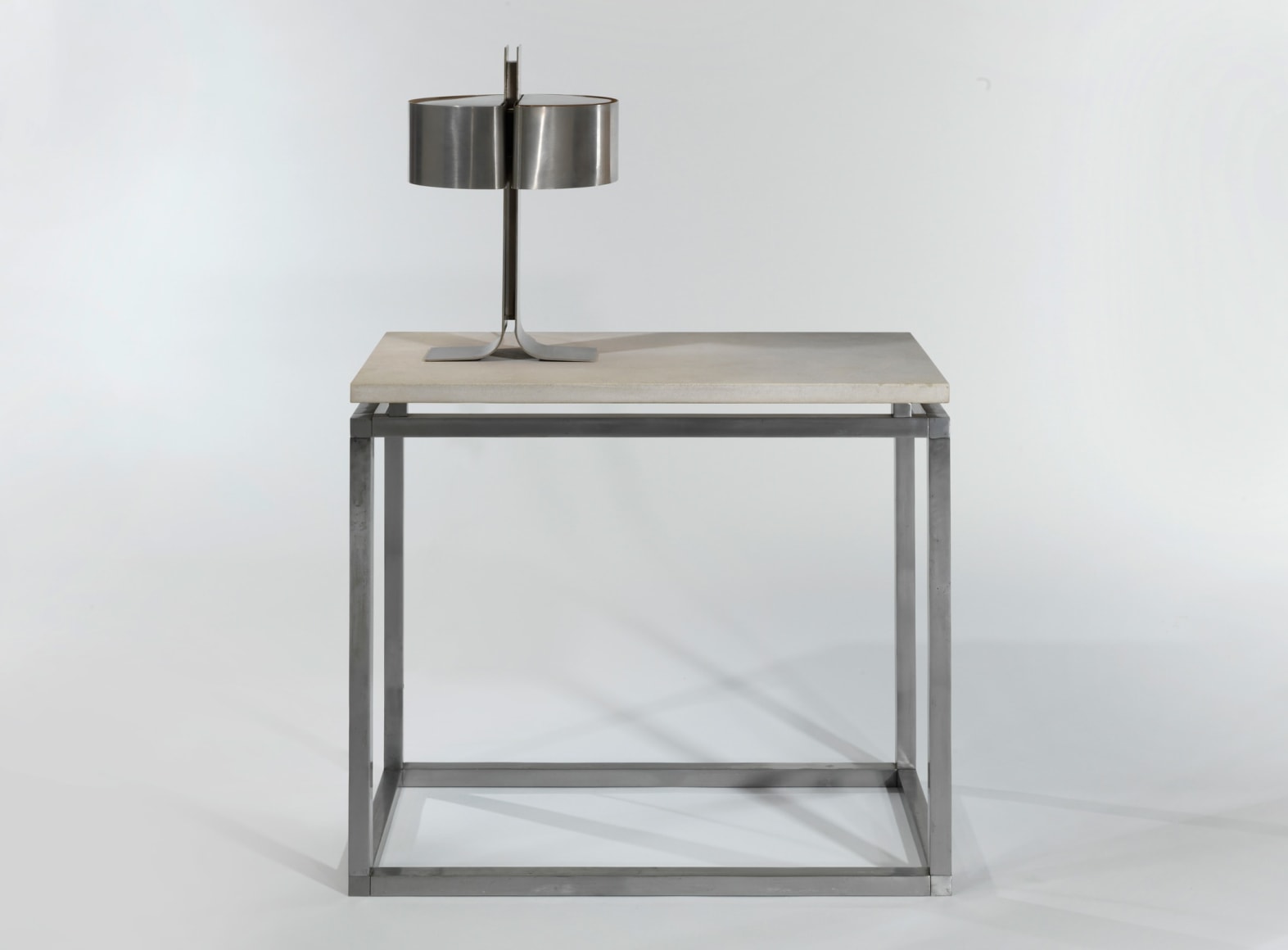 Shown with&nbsp;Verre Lumiere Studio&nbsp;Table Lamp&nbsp;(1969)