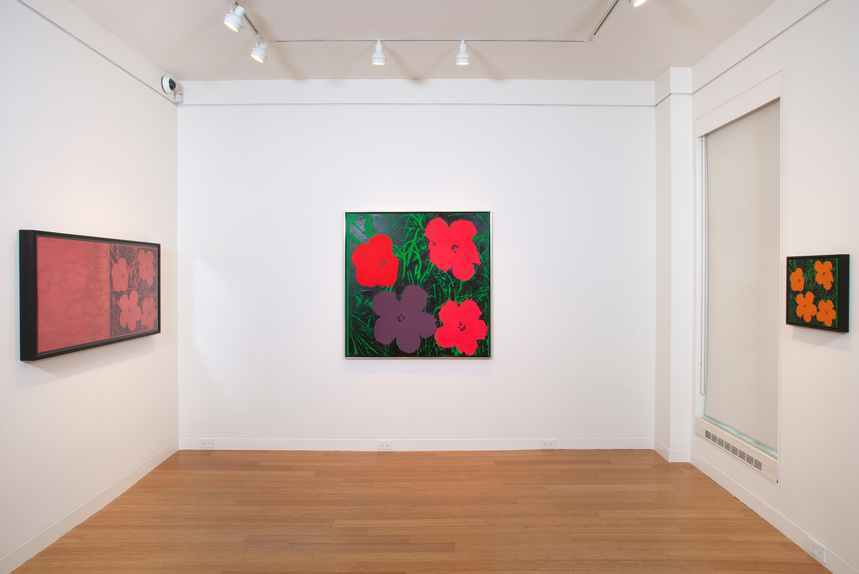 Andy Warhol, Flowers, 1964/1965.  , © 2012 The Andy Warhol Foundation for the Visual Arts, Inc./Artists Rights Society (ARS), New York.