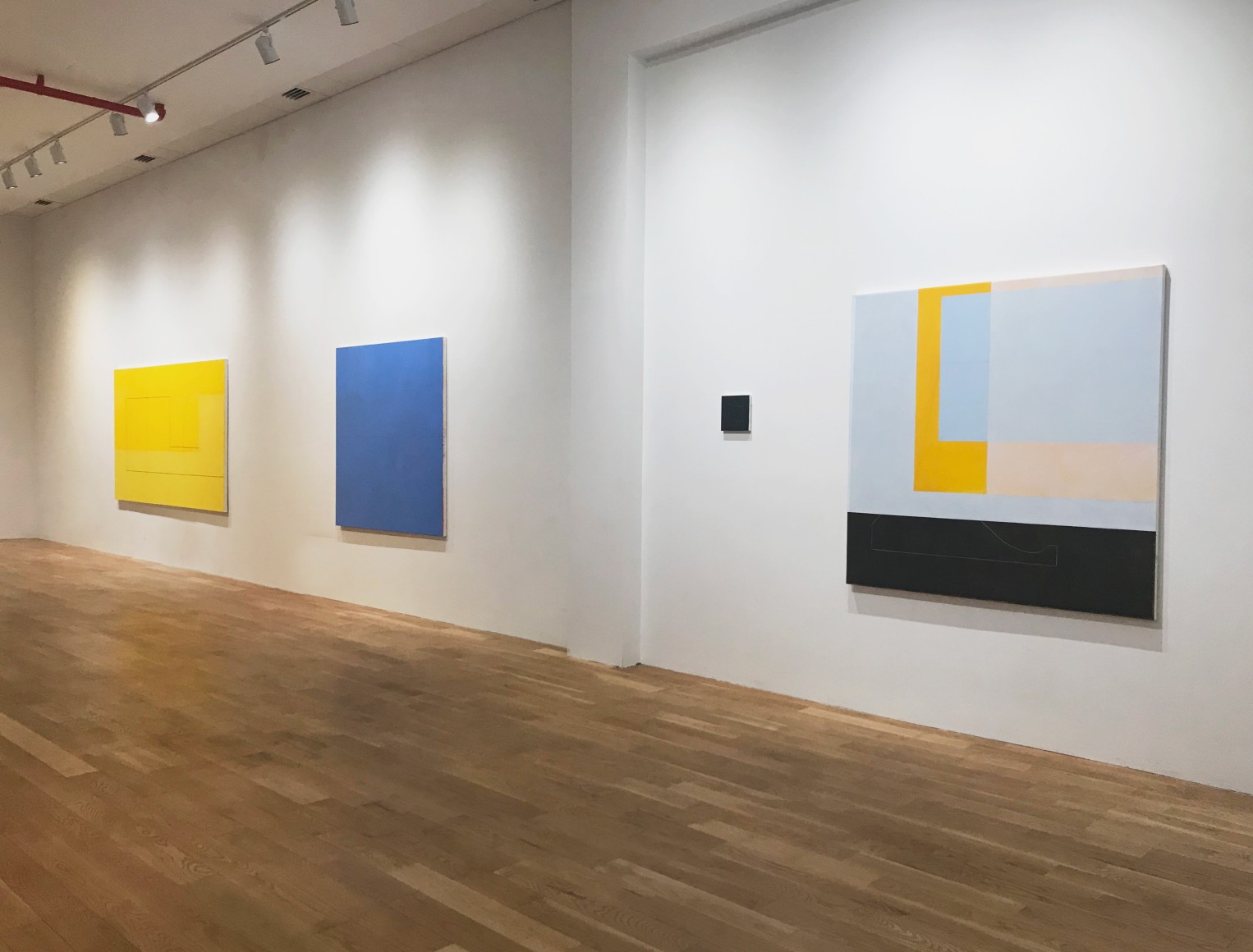 Installation view of Jan Cunningham's solo exhibition at Anita Rogers Gallery