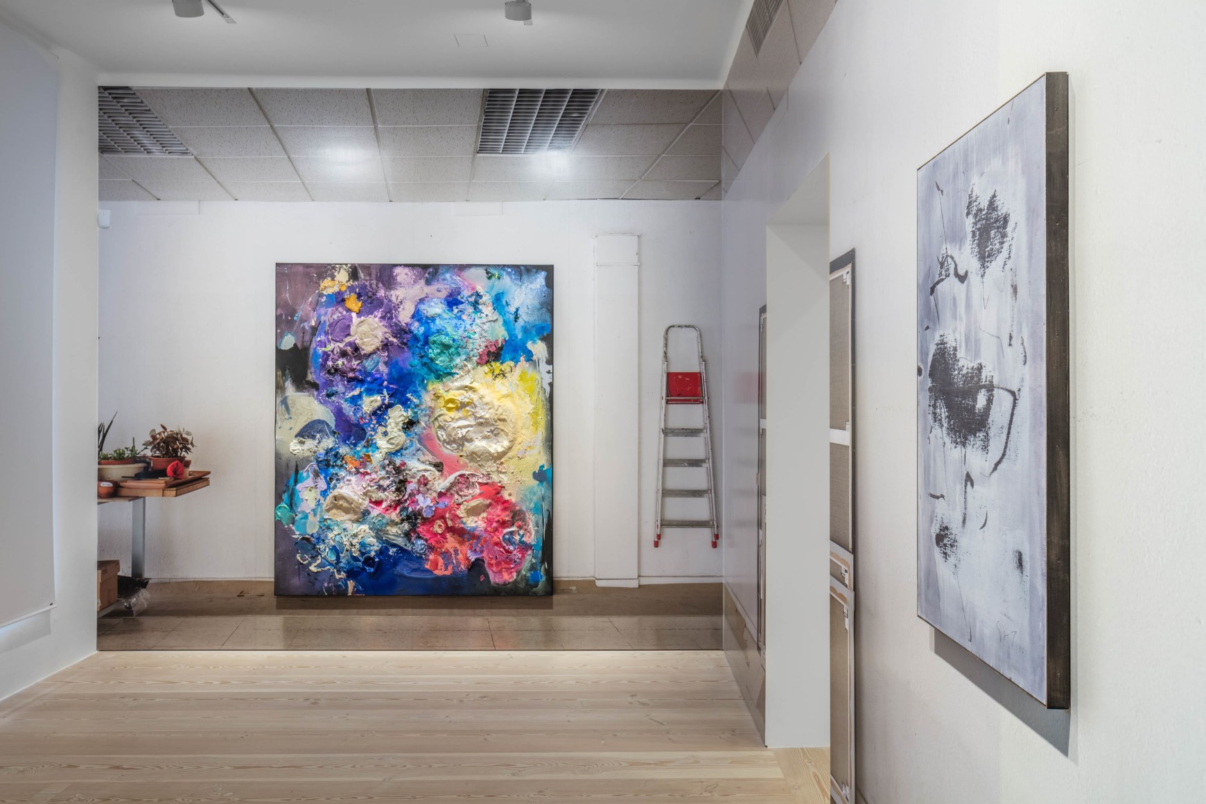 Installation view from Secundino Hern&aacute;ndez exhibition 2017
