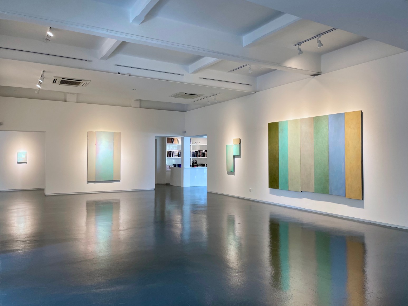 Robert Yasuda: Transparent and Translucent