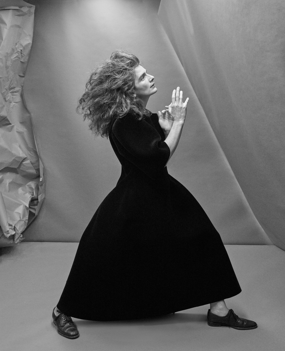 Gaby Hoffmann, Nov. 17, 2021 , (S01_0135_V4)