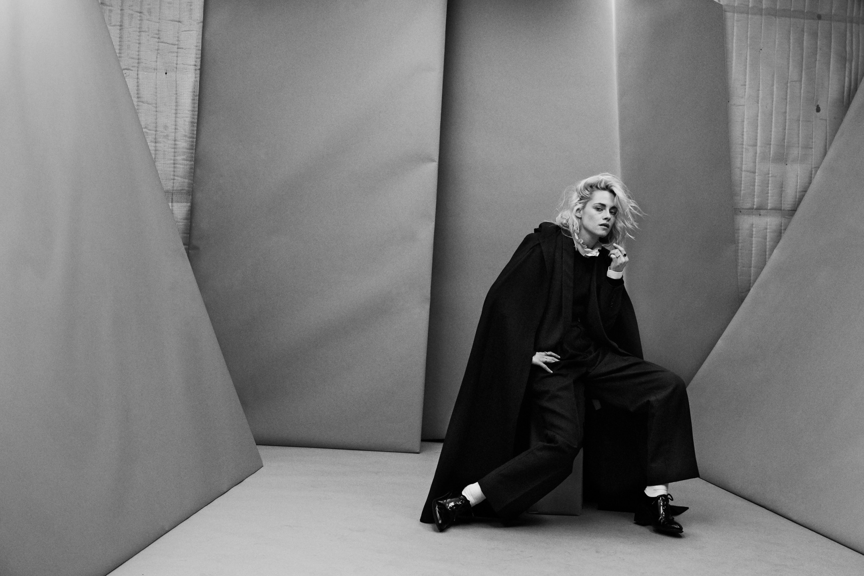 Kristen Stewart, Nov. 14, 2021 , (S01_0275_V7)